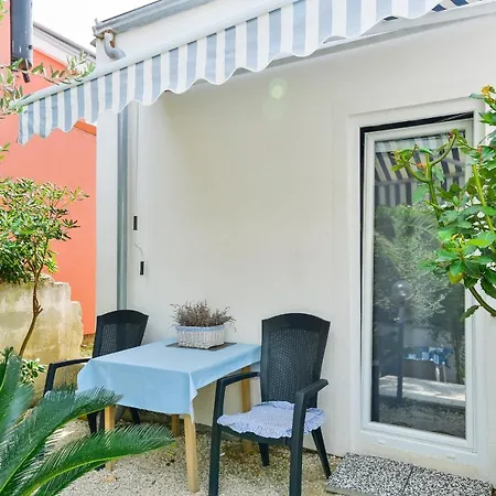 Salitrezic Apartment Vir